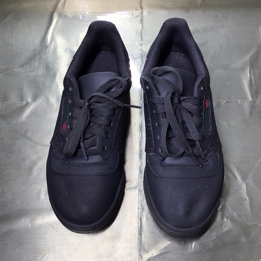 Yeezy Powerphase Calabasas Core Black